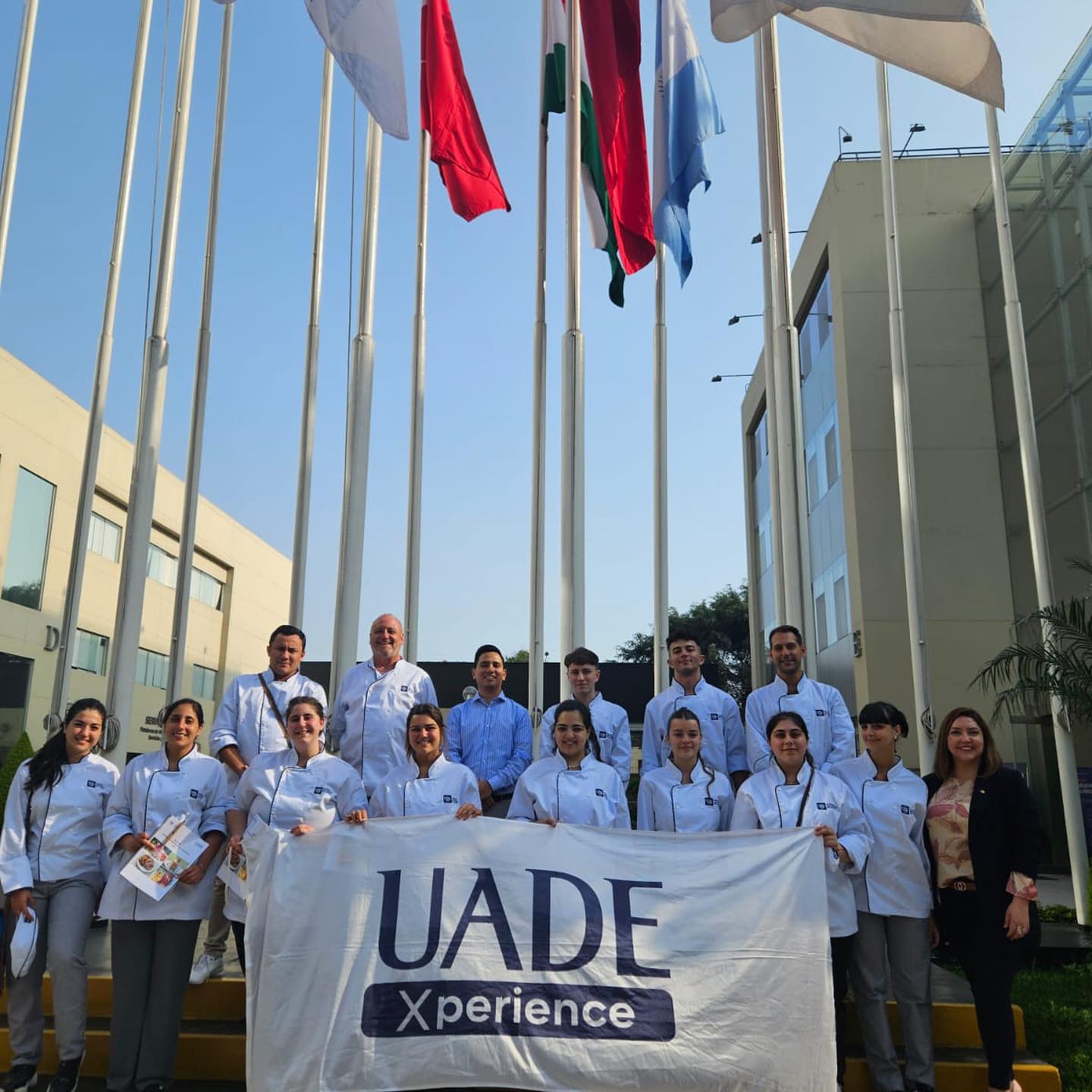 Uadeoficial 1703097392279