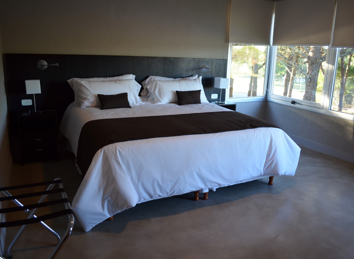 Housekeeping (3)