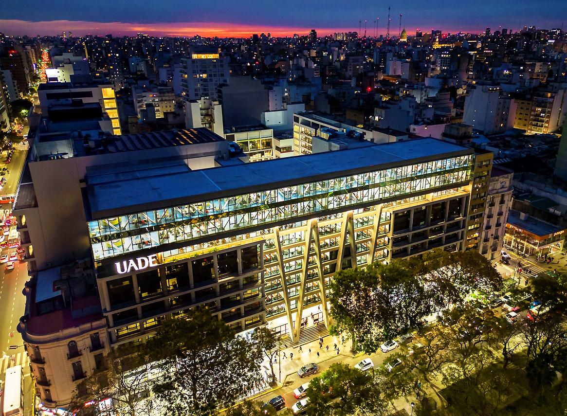 Frente Monserrat Noche (1)