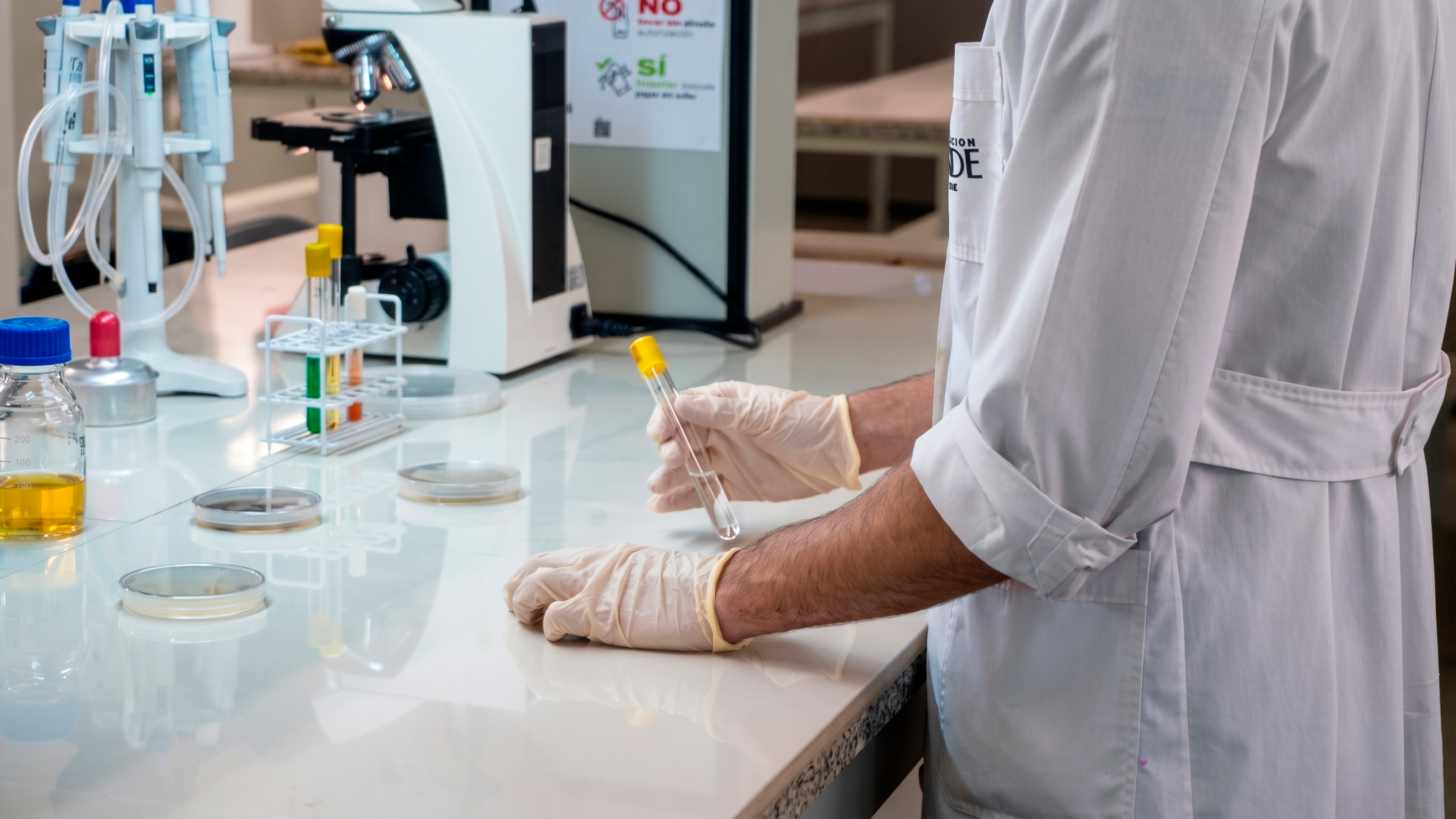 LAB QUÍMICA ALUMNO PRÁCTICA