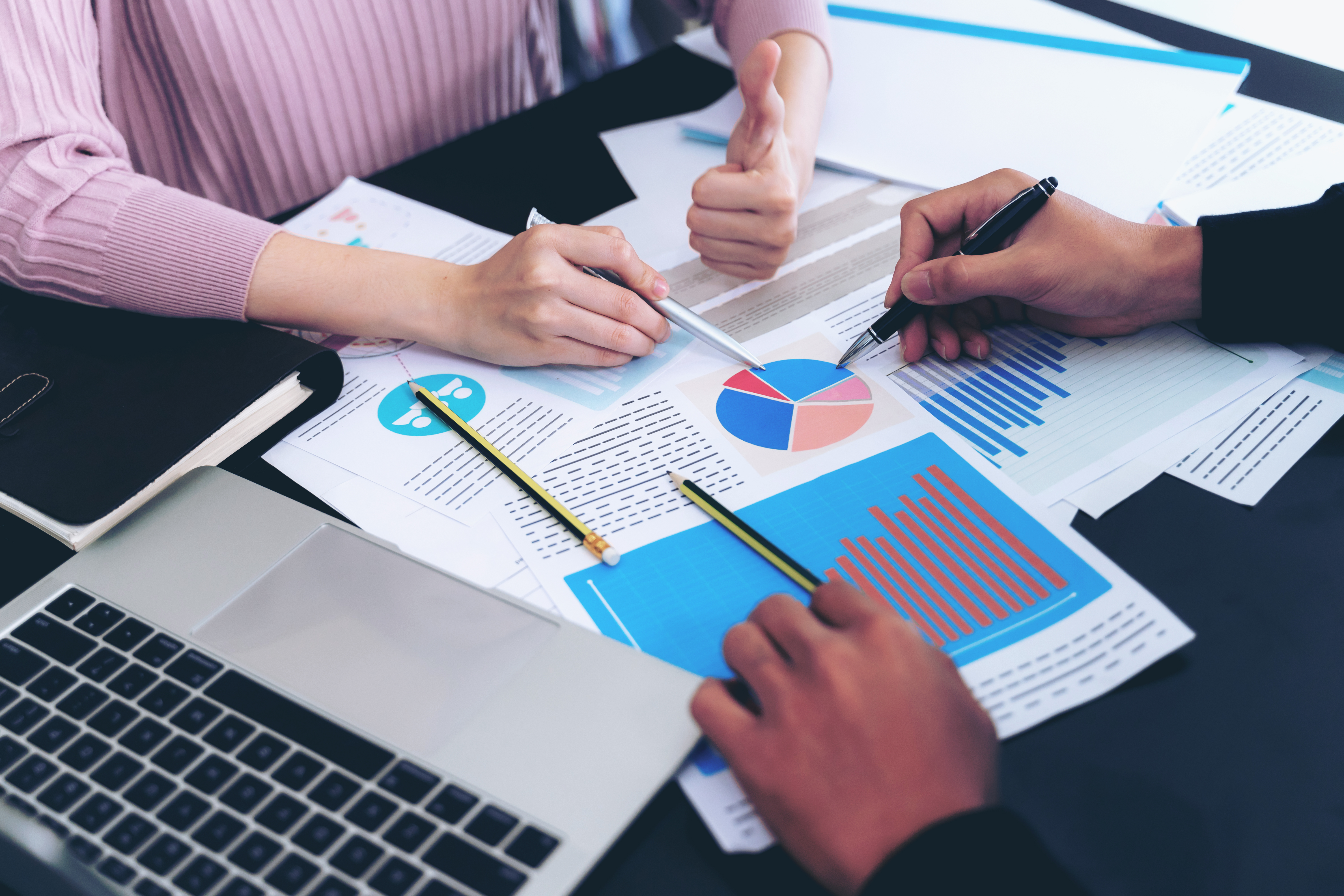 PROGRAMA CONJUNTO LICENCIATURA EN ADMINISTRACIÓN DE EMPRESAS Y LICENCIATURA  EN COMERCIO INTERNACIONAL | UADE
