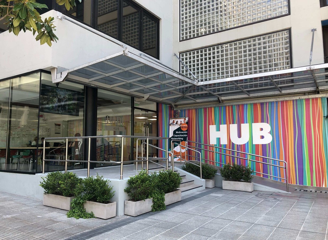UADE HUB_EMPRENDEDORES